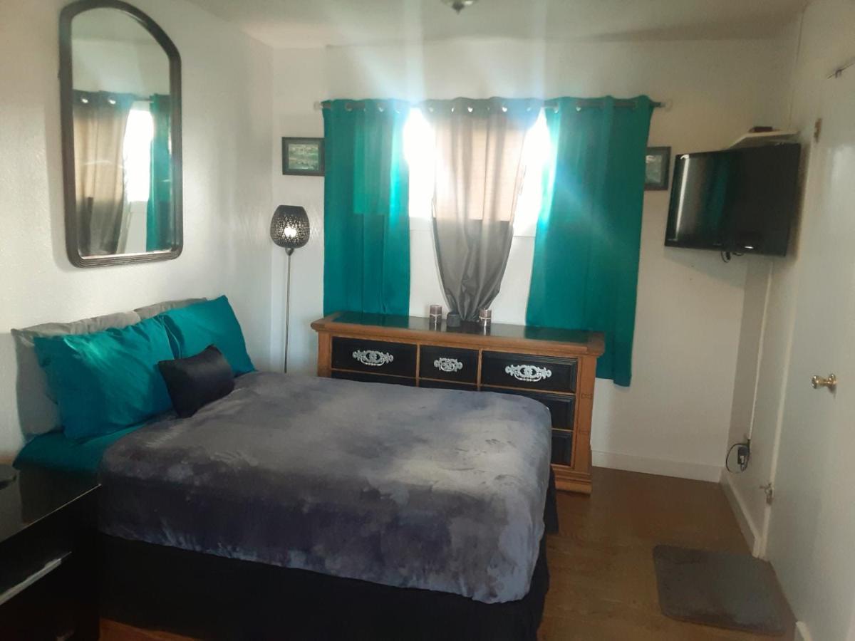 Terrace Motel คูสเบย์ ภายนอก รูปภาพ
