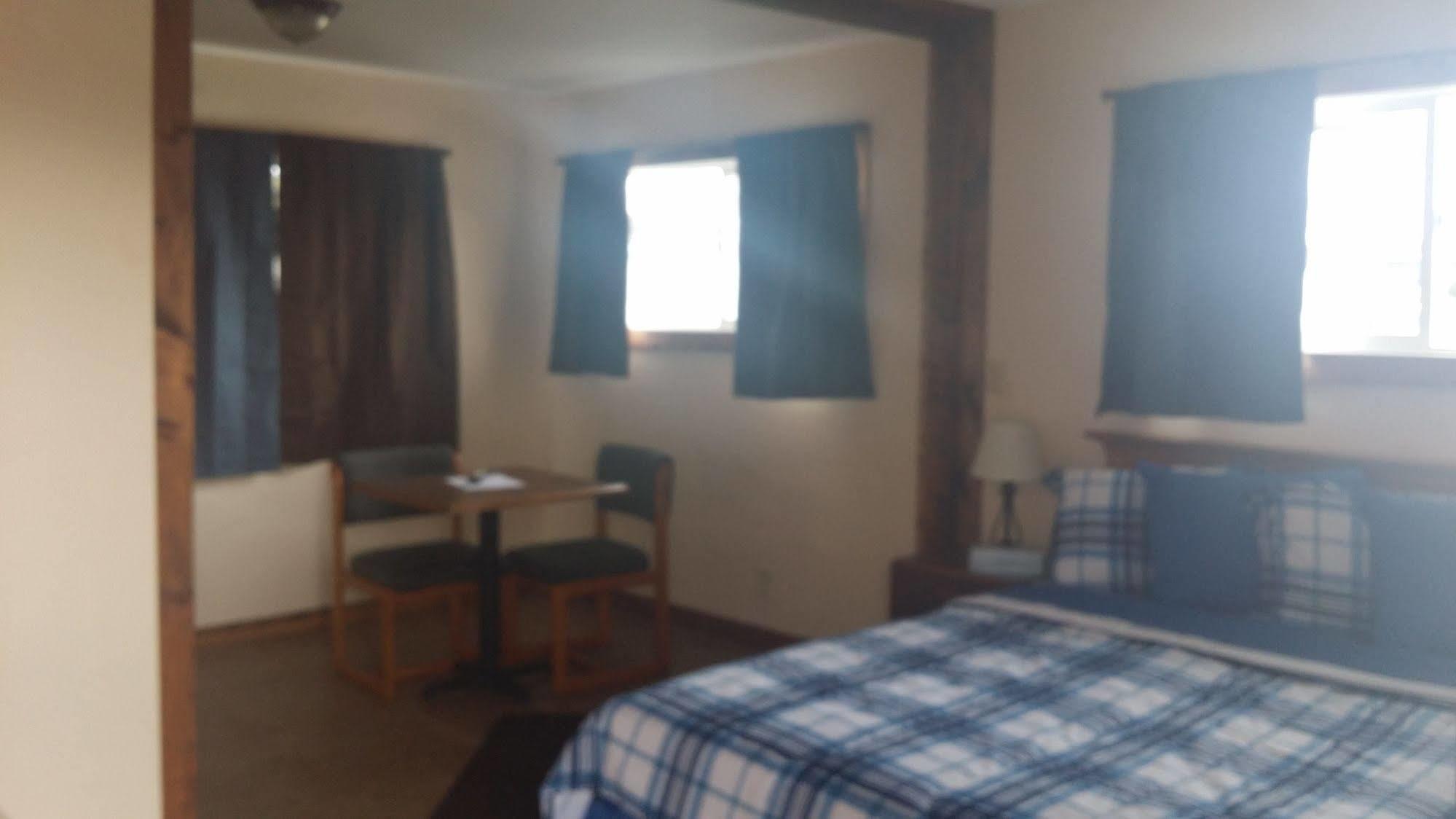Terrace Motel คูสเบย์ ภายนอก รูปภาพ